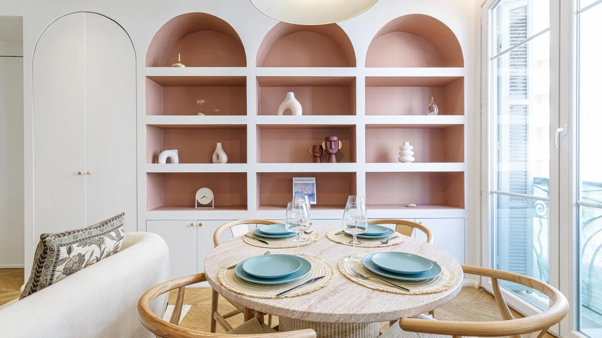 Maison Galbani Architect-Designed Apartment Nicea Francja